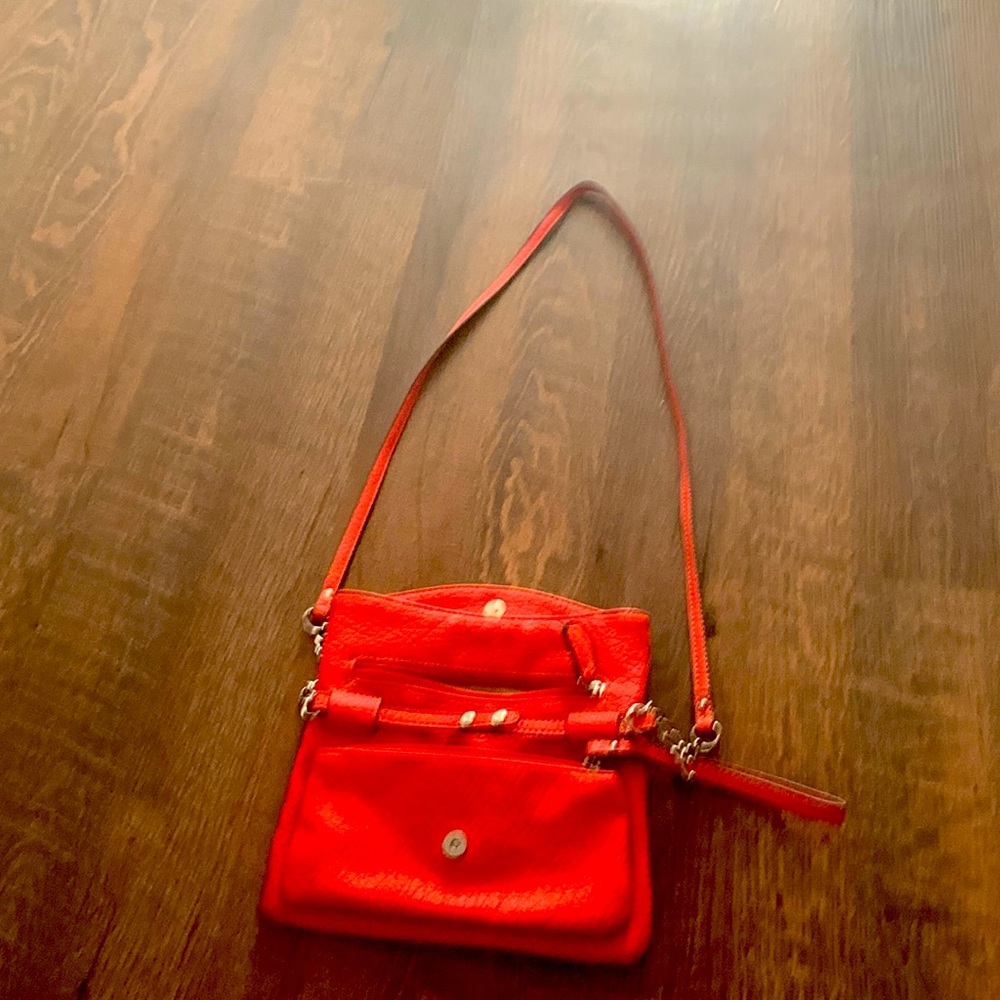 A woman that needs a purse a woman with class Grace somewhere to go casual